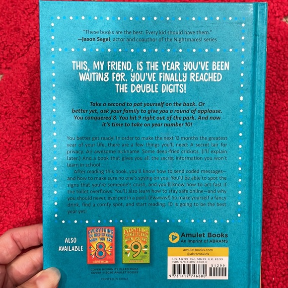 NEW! Everything You Need To Know When You Are 10 Book - Like NEW Condition - Picture 8 of 9